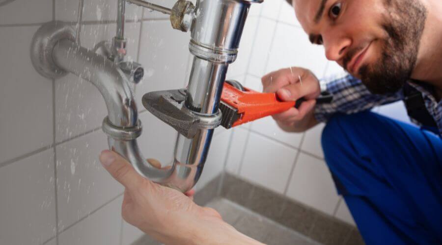 Professional same day plumber services in Everest, KS